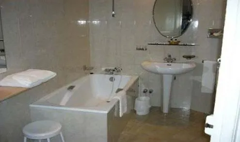 Hotel Alexandra-1